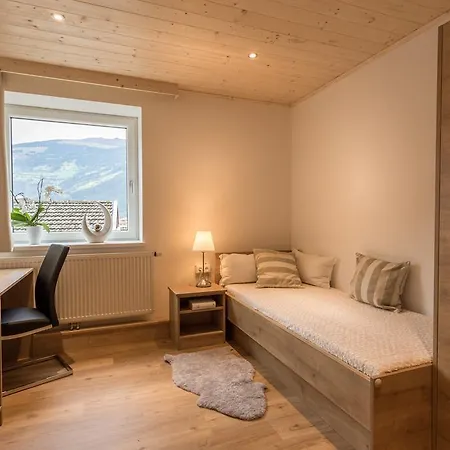 Lilly Rose Lägenhet *